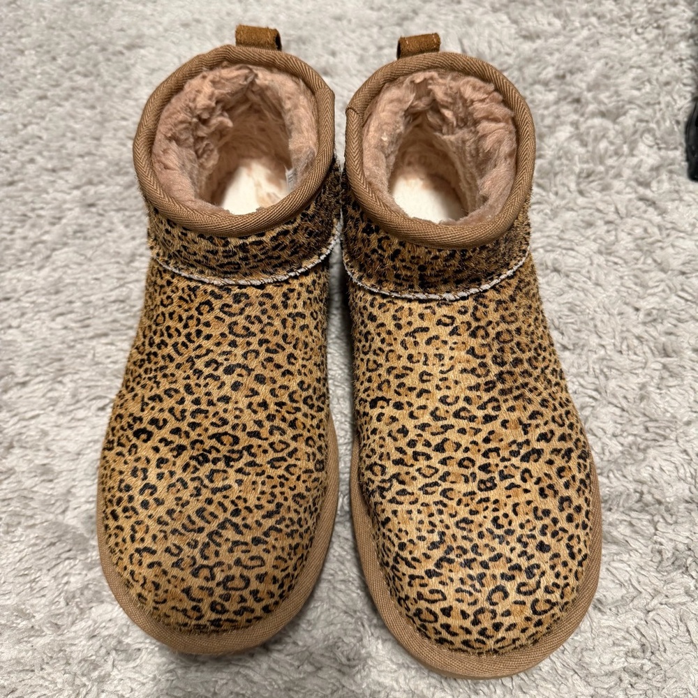 UGG Ultra Mini Speckles